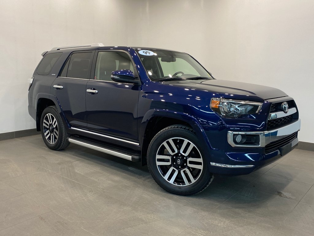 Hyundai of Regina 2017 Toyota 4Runner SR5 V6 5A 8D549