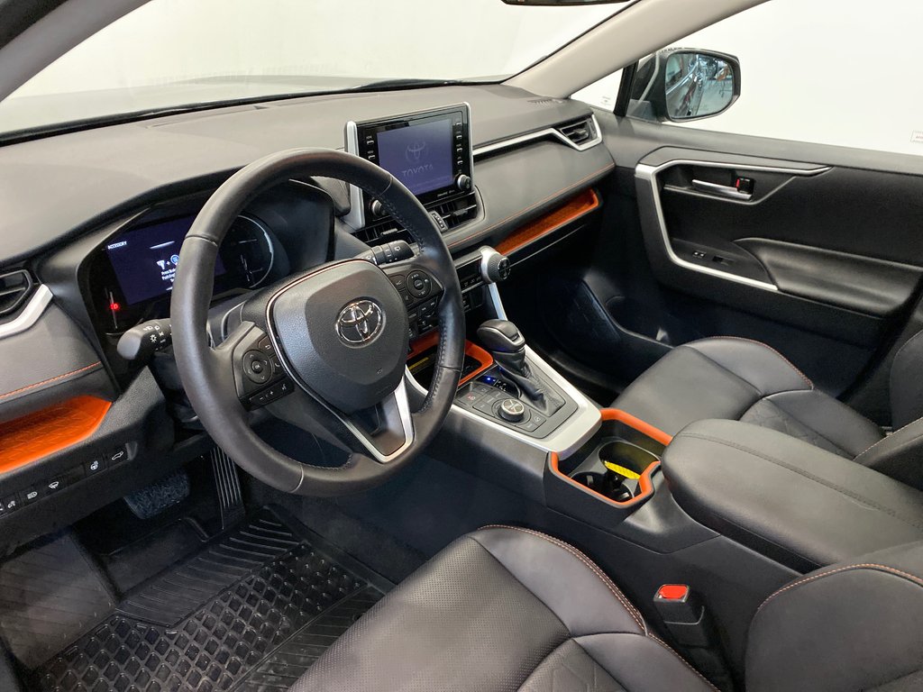 Regina Acura 2019 Toyota RAV4 Trail Leather Interior