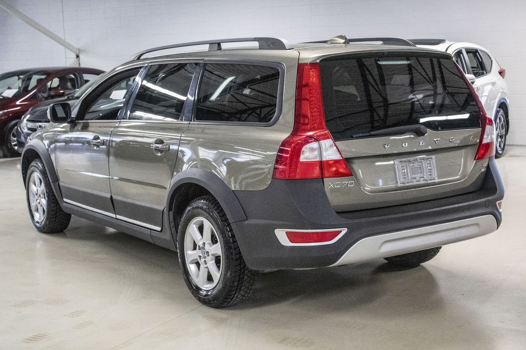 Volvo xc70 2010