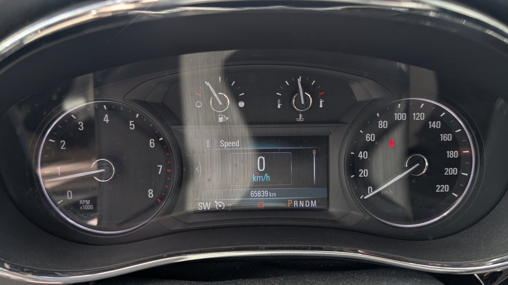 Buick Encore Sport Touring 2017 à Magog, Québec - 10 - w1024h768px
