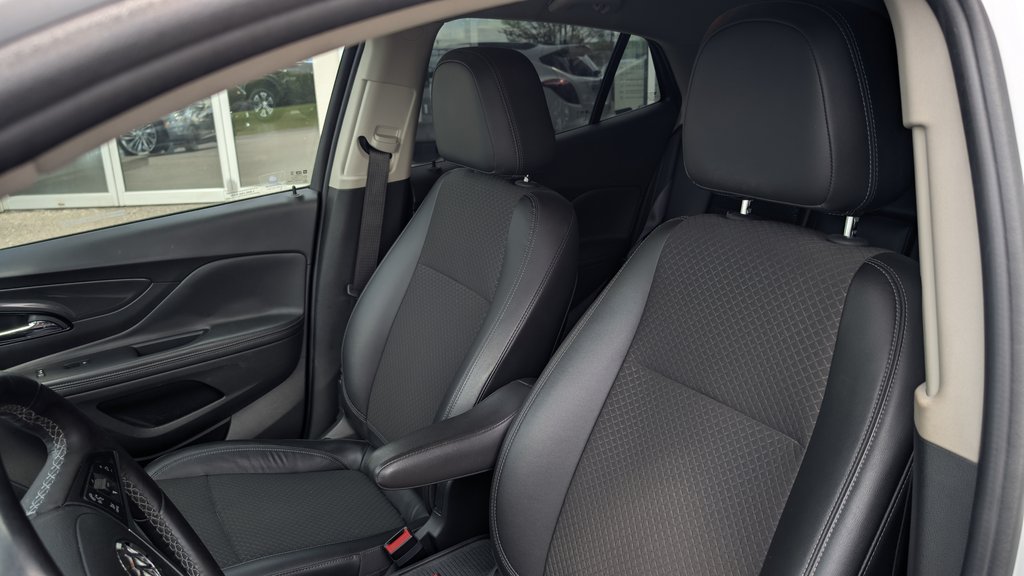 Buick Encore Sport Touring 2017 à Magog, Québec - 8 - w1024h768px