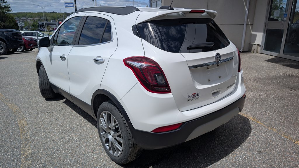 Buick Encore Sport Touring 2017 à Magog, Québec - 3 - w1024h768px