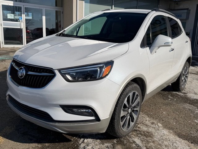 2018 Buick Encore Essence in Magog, Quebec - 2 - w1024h768px