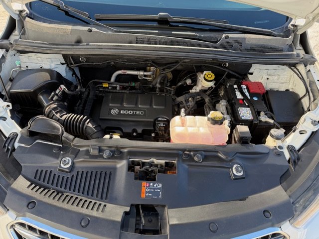 2018 Buick Encore Essence in Magog, Quebec - 20 - w1024h768px