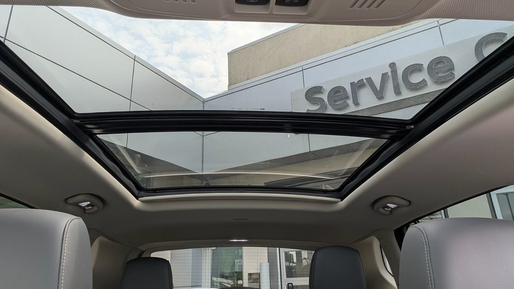 2019 Buick ENVISION Premium II in Magog, Quebec - 14 - w1024h768px