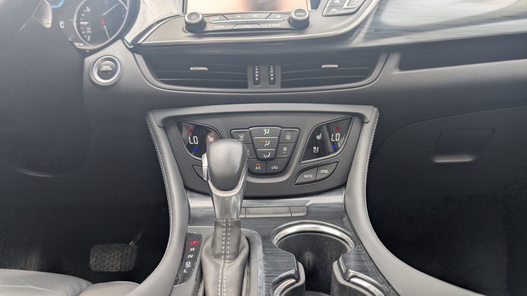 2019 Buick ENVISION Premium II in Magog, Quebec - 10 - w1024h768px
