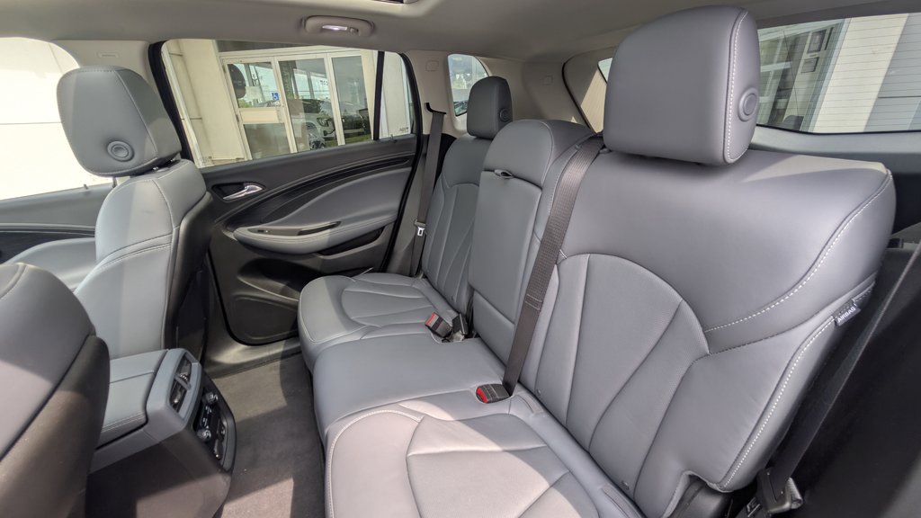 2019 Buick ENVISION Premium II in Magog, Quebec - 12 - w1024h768px