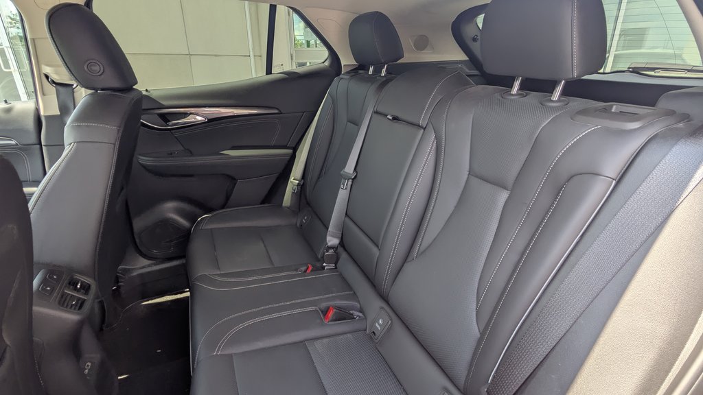Buick ENVISION Essence 2023 à Magog, Québec - 13 - w1024h768px