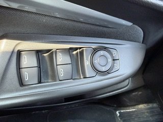 2023 Chevrolet Bolt EUV LT in Magog, Quebec - 10 - w1024h768px