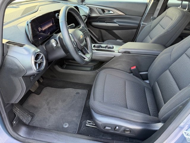 Chevrolet Equinox EV LT 2025 à Magog, Québec - 7 - w1024h768px