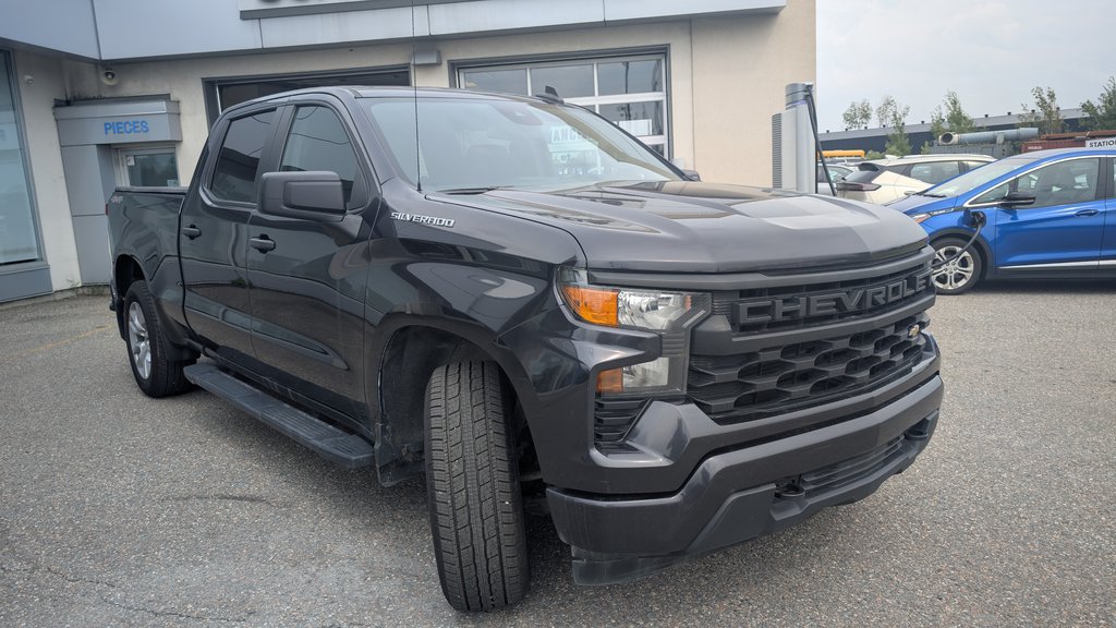 Chevrolet Silverado 1500 Custom 2022 à Magog, Québec - 7 - w1024h768px
