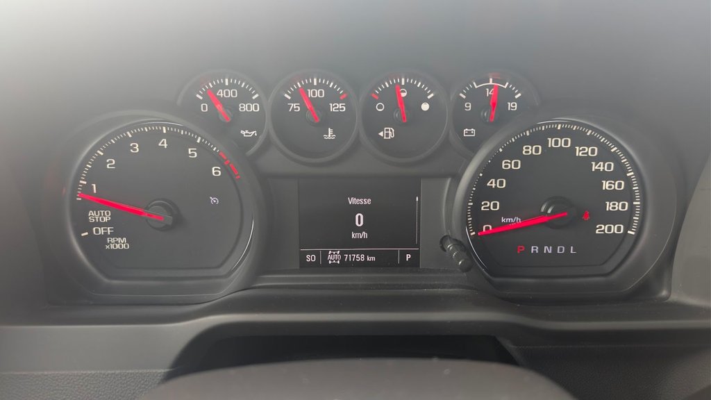 Chevrolet Silverado 1500 Custom Trail Boss 2022 à Magog, Québec - 11 - w1024h768px