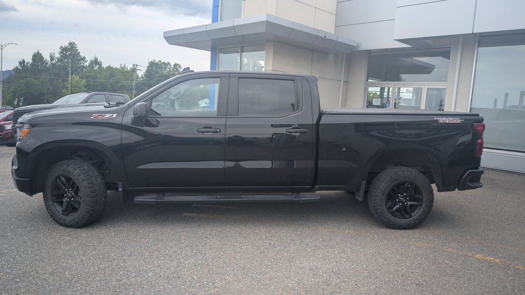 Chevrolet Silverado 1500 Custom Trail Boss 2022 à Magog, Québec - 2 - w1024h768px