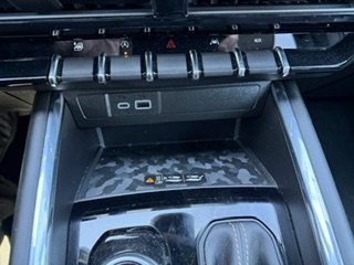 2023 GMC Canyon AT4 in Magog, Quebec - 13 - w1024h768px