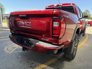 2023 GMC Canyon AT4 in Magog, Quebec - 4 - w1024h768px