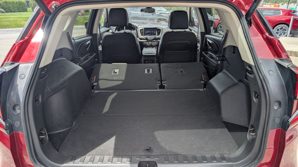 2023 GMC Terrain Denali in Magog, Quebec - 18 - w1024h768px