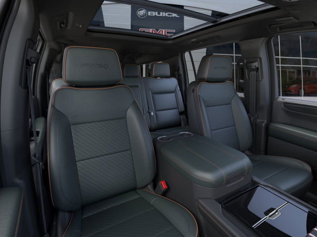 2025 GMC Yukon XL AT4 in Magog, Quebec - 5 - w1024h768px