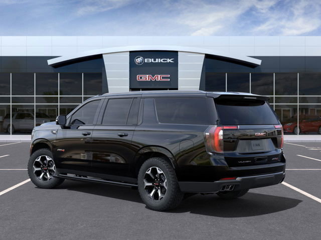 2025 GMC Yukon XL AT4 in Magog, Quebec - 3 - w1024h768px