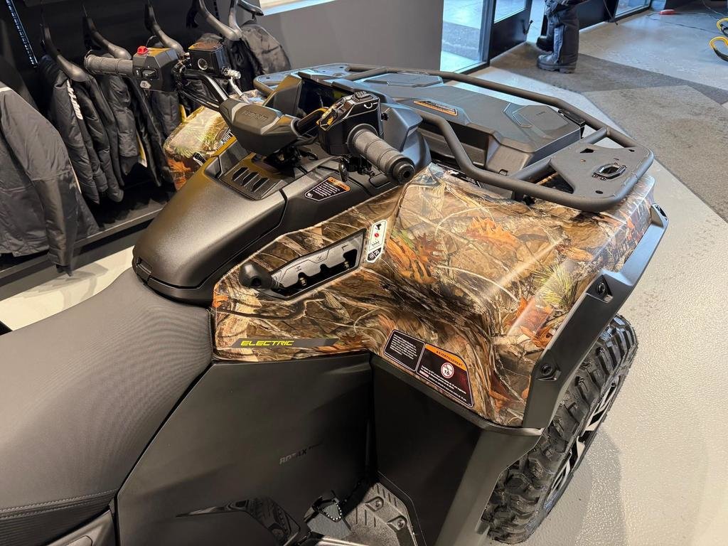 2026 Autre OUTLANDER ELECTRIQUE EV in Charlemagne, Quebec - 2 - w1024h768px