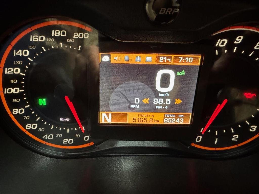 2014 Autre SPYDER RT-S SE6 RT in Charlemagne, Quebec - 8 - w1024h768px