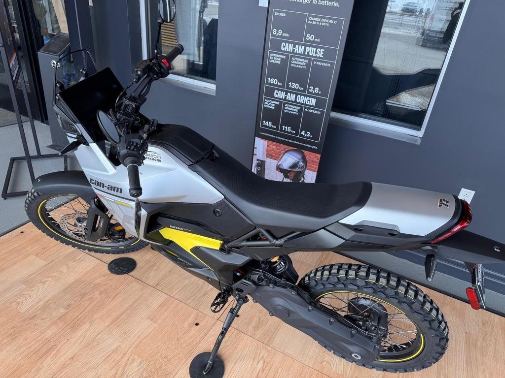 2025 Can-Am CAN-Am ORIGIN 73 in Charlemagne, Quebec - 4 - w1024h768px