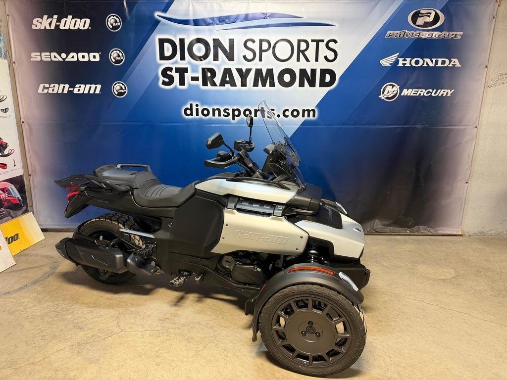2025 Can-Am CANYON STANDARD in Charlemagne, Quebec - 1 - w1024h768px