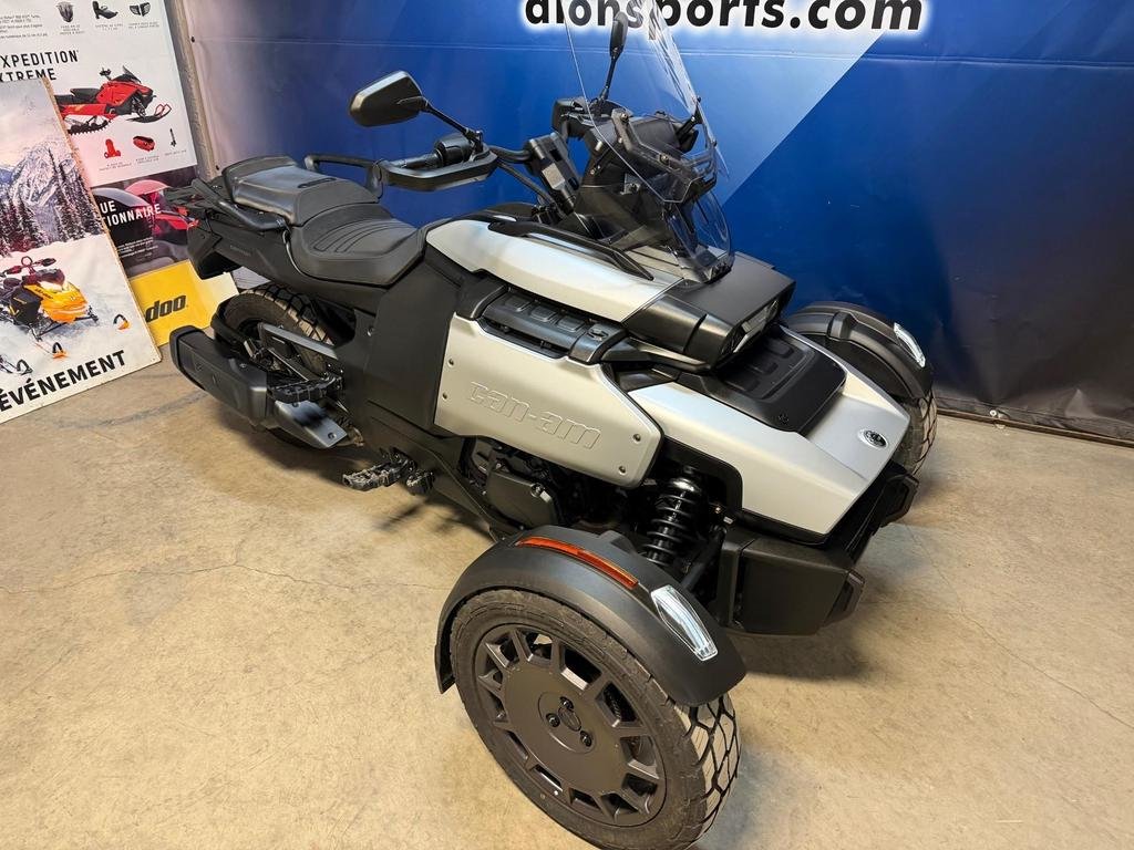 2025 Can-Am CANYON STANDARD in Charlemagne, Quebec - 2 - w1024h768px