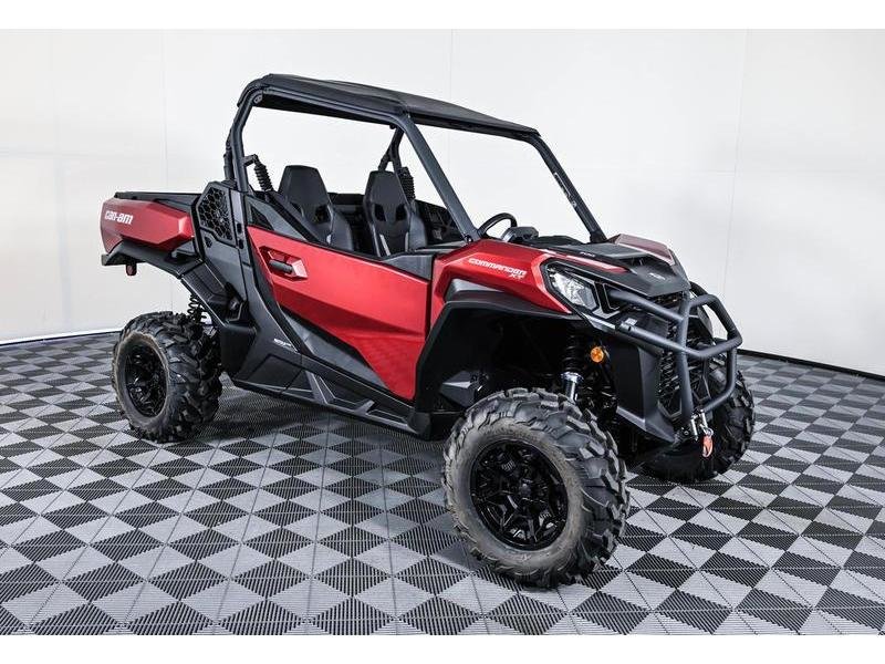 2025 Can-Am Commander XT 700 in Charlemagne, Quebec - 2 - w1024h768px