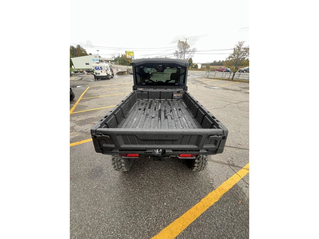 Can-Am DEFENDER 6X6 LIMITED CAB  2026 à Charlemagne, Québec - 3 - w1024h768px