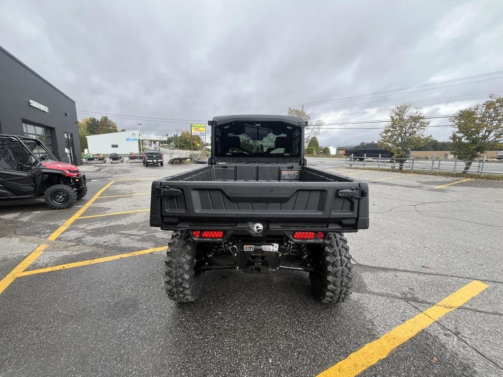 Can-Am DEFENDER 6X6 LIMITED CAB  2026 à Charlemagne, Québec - 11 - w1024h768px