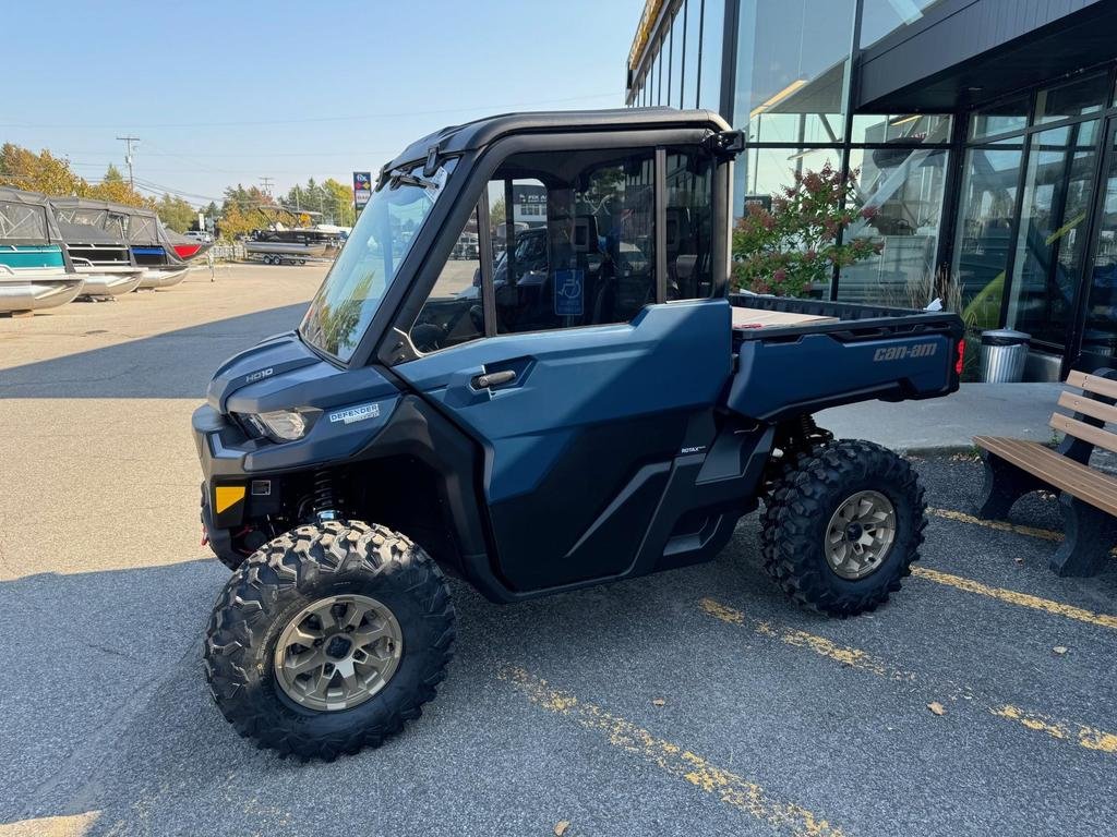 2025  Defender LIMITED CAB HD10 in Charlemagne, Quebec - 3 - w1024h768px