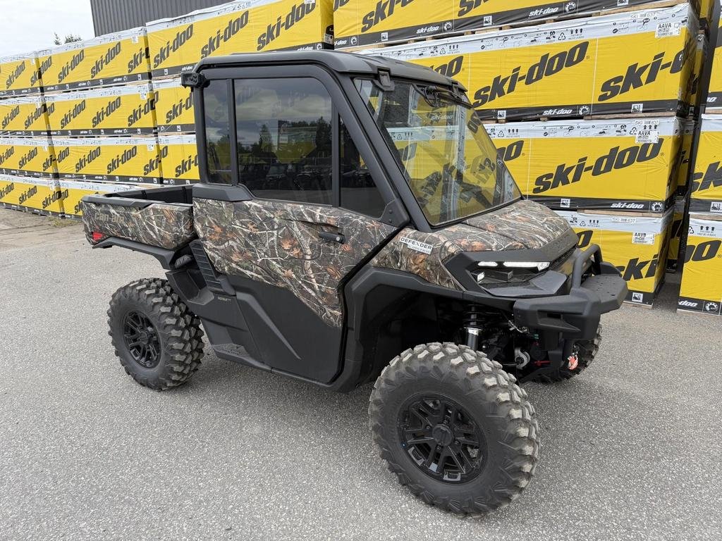 Can-Am DEFENDER LIMITED CAB HD11  2026 à Charlemagne, Québec - 1 - w1024h768px