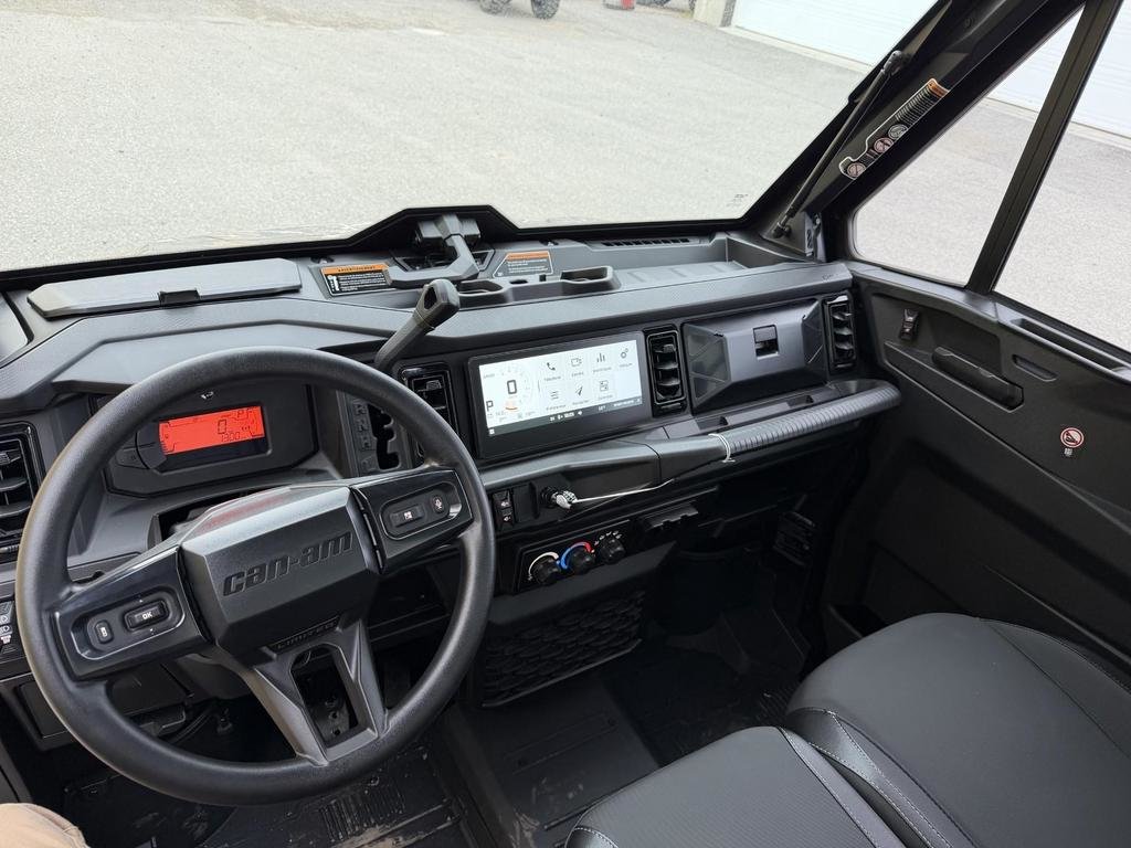 Can-Am DEFENDER LIMITED CAB HD11  2026 à Charlemagne, Québec - 7 - w1024h768px