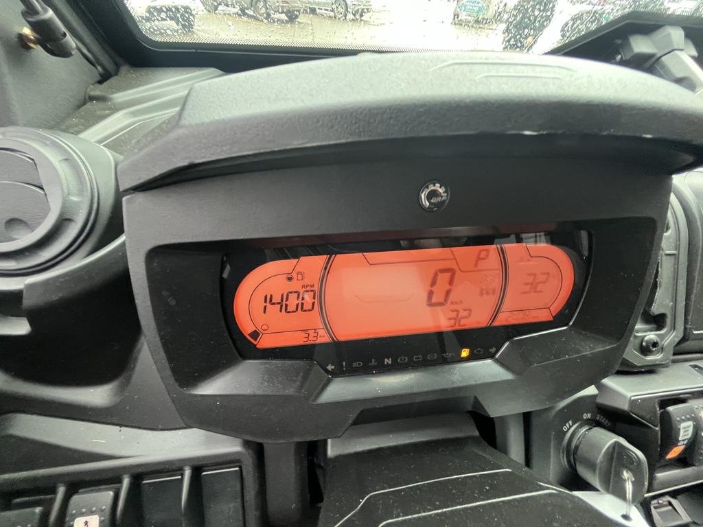 2025 Can-Am DEFENDER LTD CAB HD10 in Charlemagne, Quebec - 7 - w1024h768px