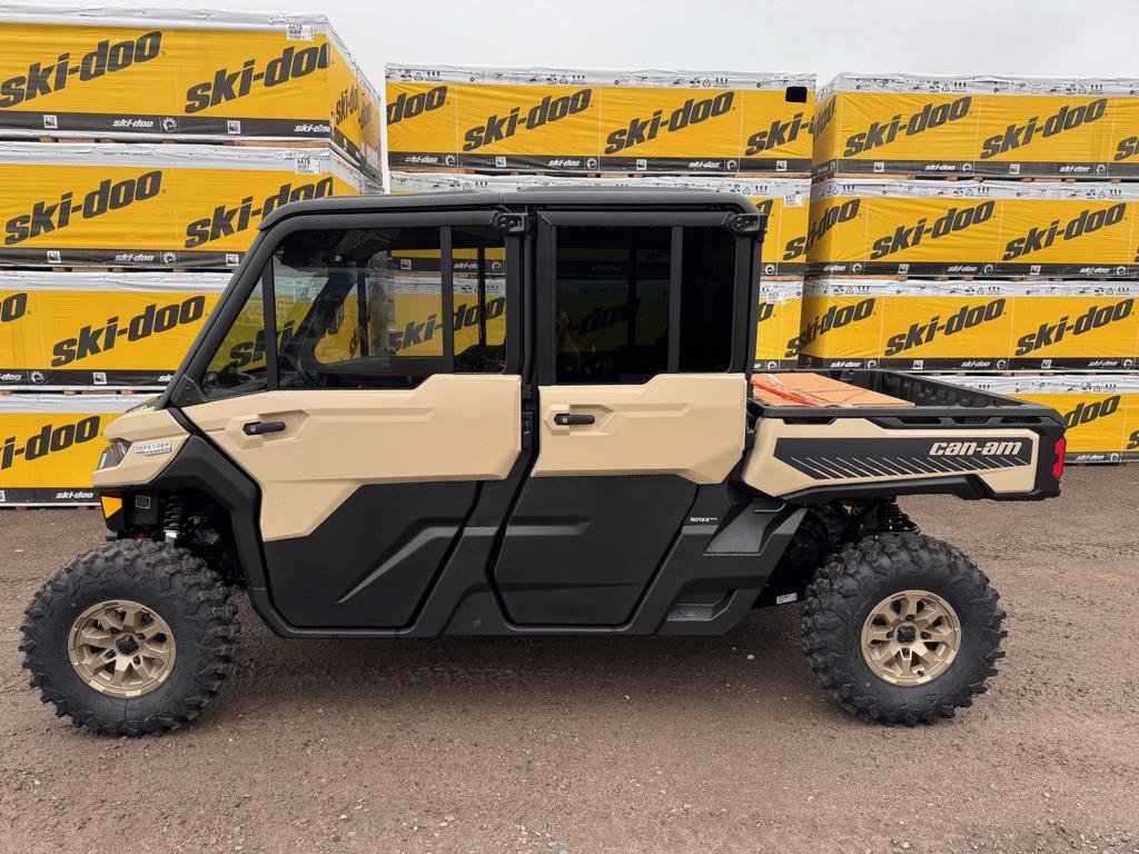 2025 Can-Am Defender MAX LIMITED CAB HD10 in Charlemagne, Quebec - 2 - w1024h768px