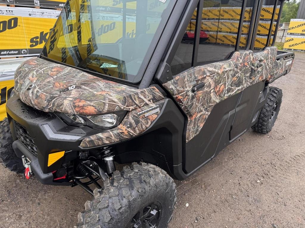 Can-Am DEFENDER MAX LIMITED CAB HD10  2025 à Charlemagne, Québec - 2 - w1024h768px