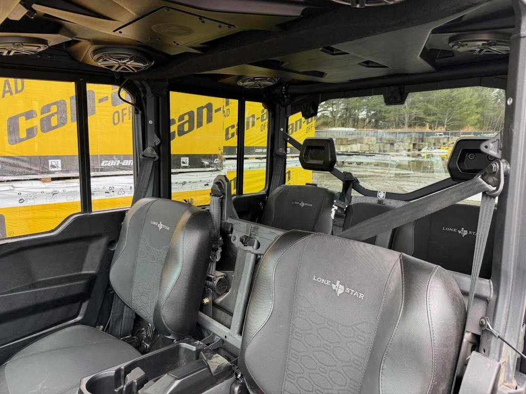 2025 Can-Am DEFENDER MAX LIMITED CAB LONE STAR in Charlemagne, Quebec - 8 - w1024h768px