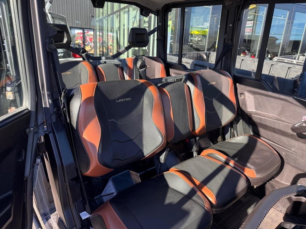 2024 Can-Am DEFENDER MAX LIMITED CAB in Charlemagne, Quebec - 7 - w1024h768px