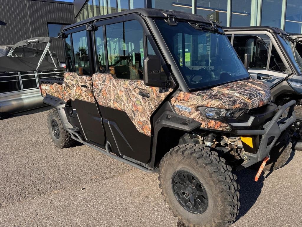 2024 Can-Am DEFENDER MAX LIMITED CAB in Charlemagne, Quebec - 2 - w1024h768px