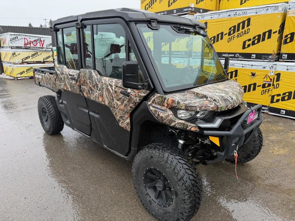 2024 Can-Am DEFENDER MAX LIMITED HD10 in Charlemagne, Quebec - 2 - w1024h768px