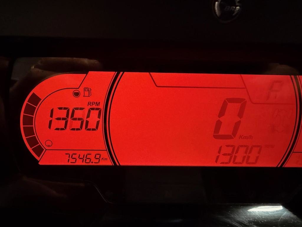 2024 Can-Am DEFENDER MAX LIMITED HD10 in Charlemagne, Quebec - 10 - w1024h768px