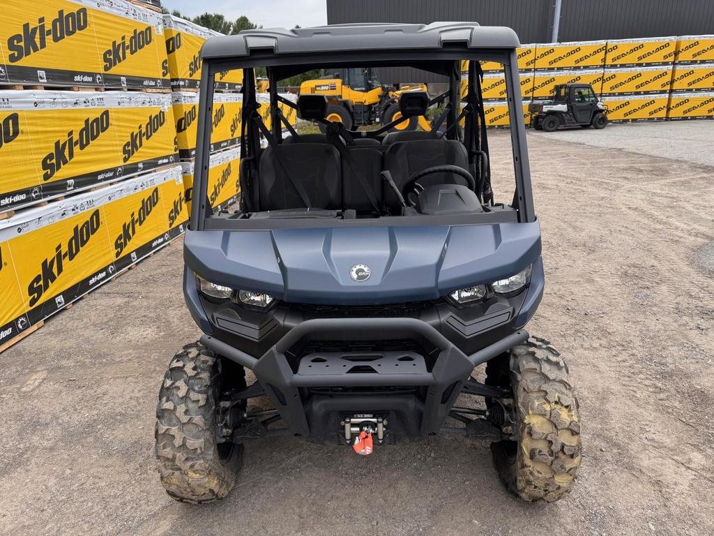 2025 Can-Am Defender MAX XT HD9 in Charlemagne, Quebec - 6 - w1024h768px