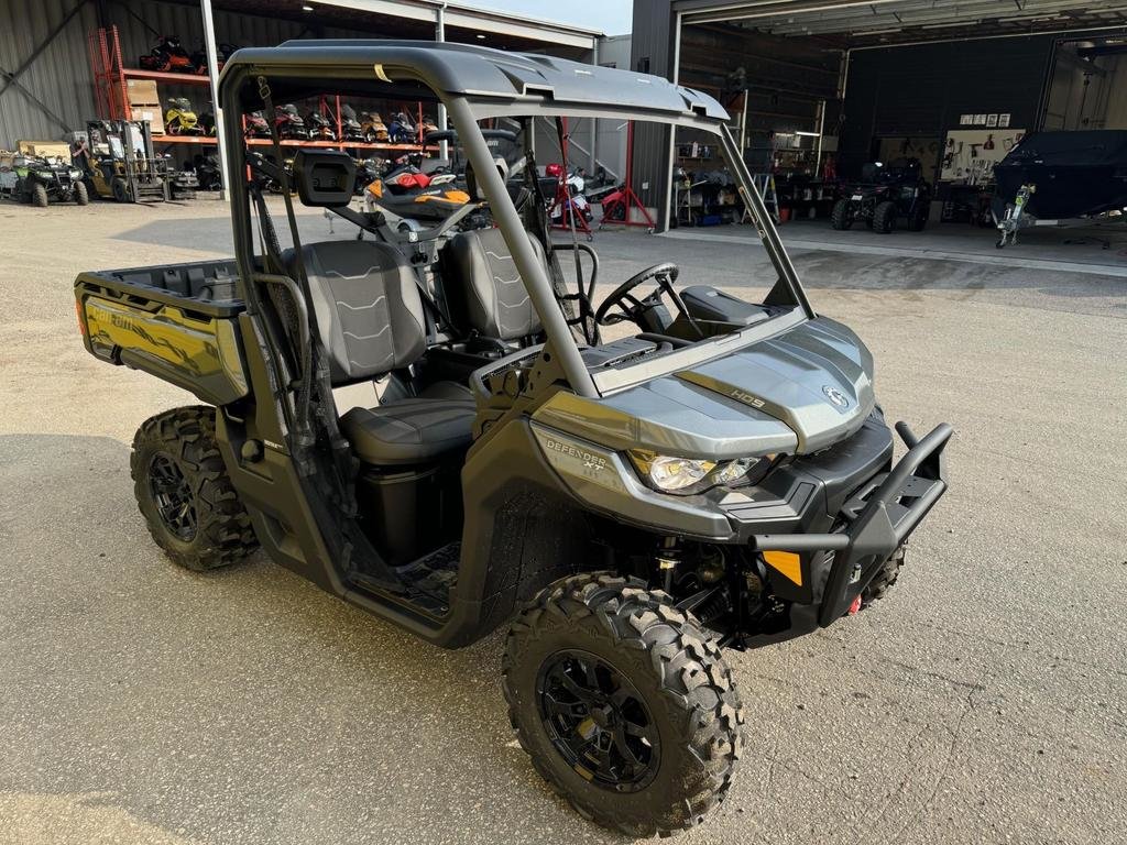 2024 Can-Am Defender XT HD9 in Charlemagne, Quebec - 6 - w1024h768px