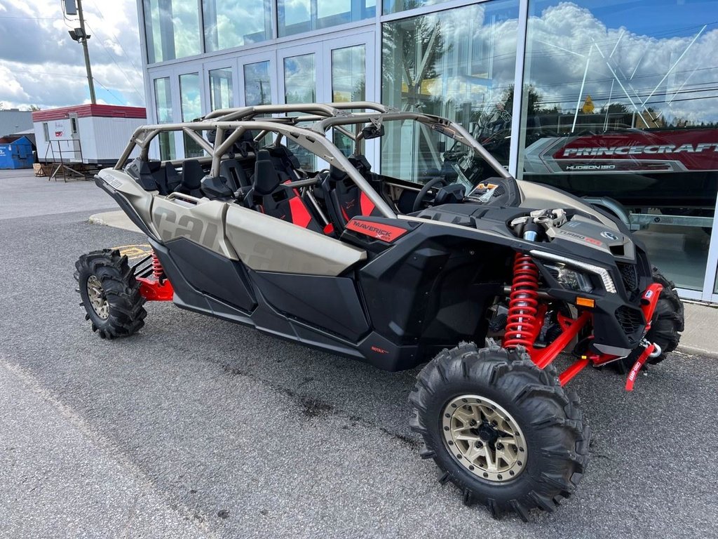 2022  MAVERICK MAX X3 XMR 900TRR in Charlemagne, Quebec - 1 - w1024h768px