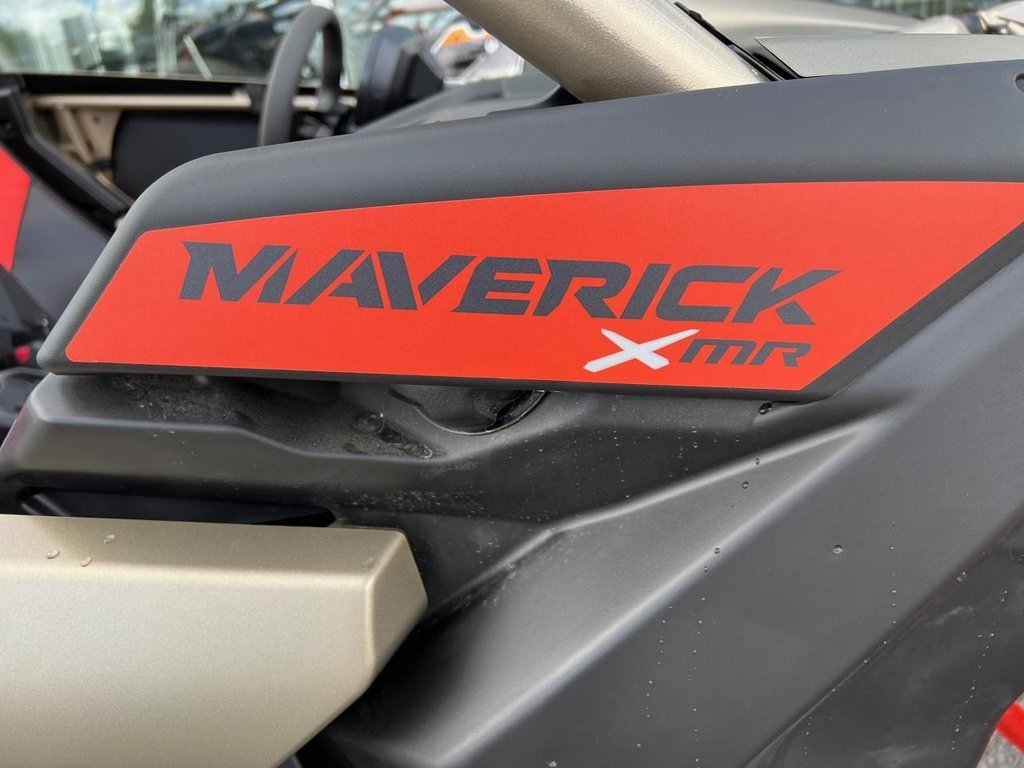 2022  MAVERICK MAX X3 XMR 900TRR in Charlemagne, Quebec - 6 - w1024h768px