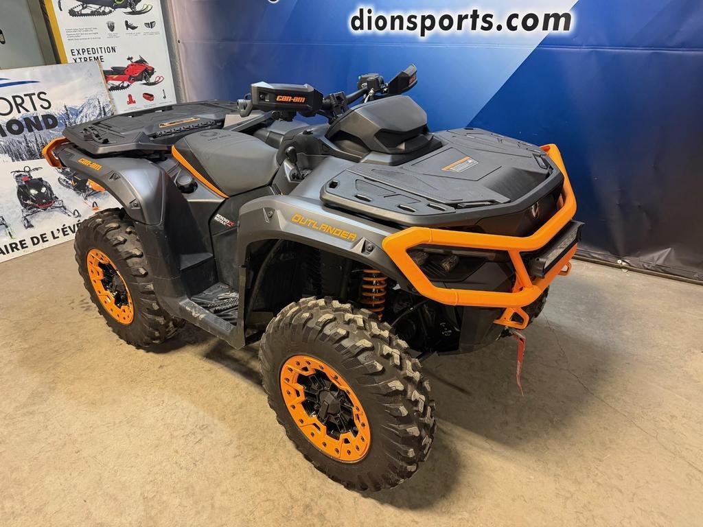 2025 Can-Am OUTLANDER 1000 XT-P XTP in Charlemagne, Quebec - 2 - w1024h768px