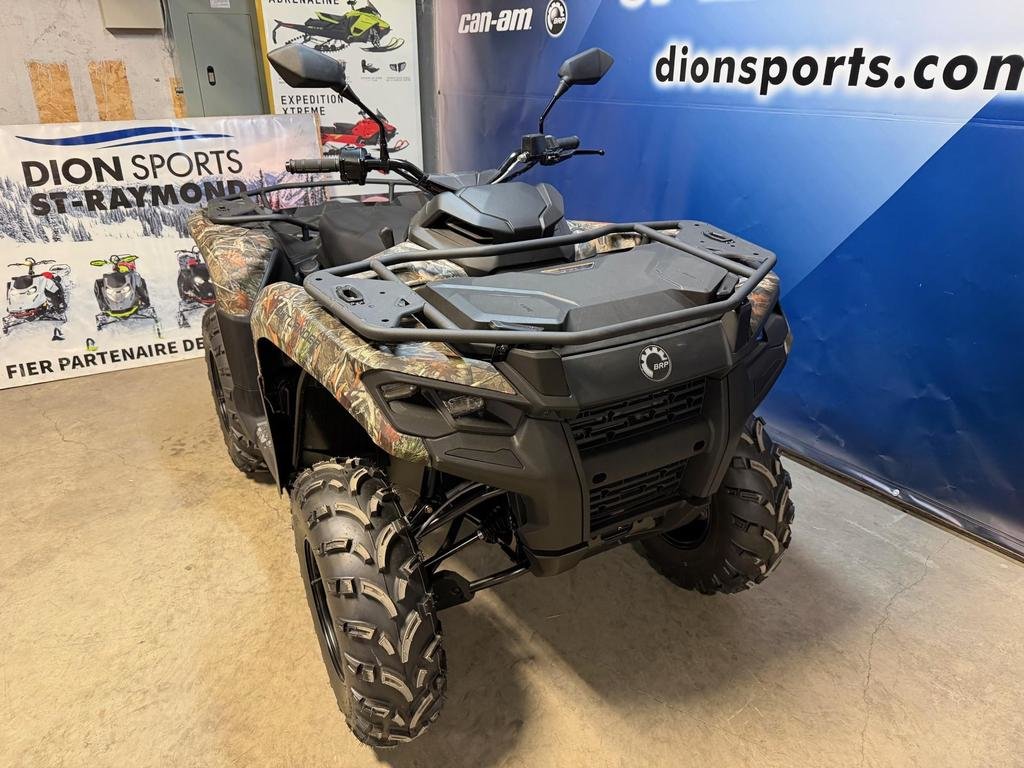 Can-Am OUTLANDER 500 DPS  2025 à Charlemagne, Québec - 3 - w1024h768px