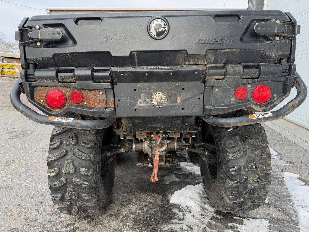 2018 Can-Am OUTLANDER 6X6 650 DPS in Charlemagne, Quebec - 5 - w1024h768px