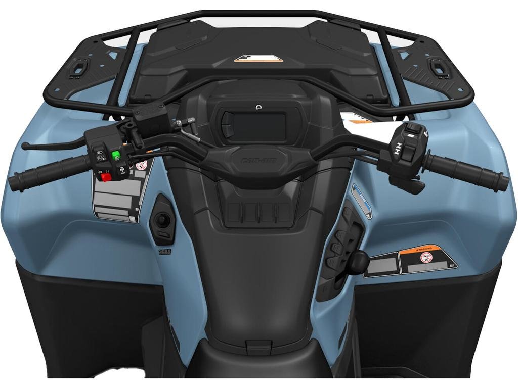 2026 Can-Am OUTLANDER 700 XT in Charlemagne, Quebec - 5 - w1024h768px
