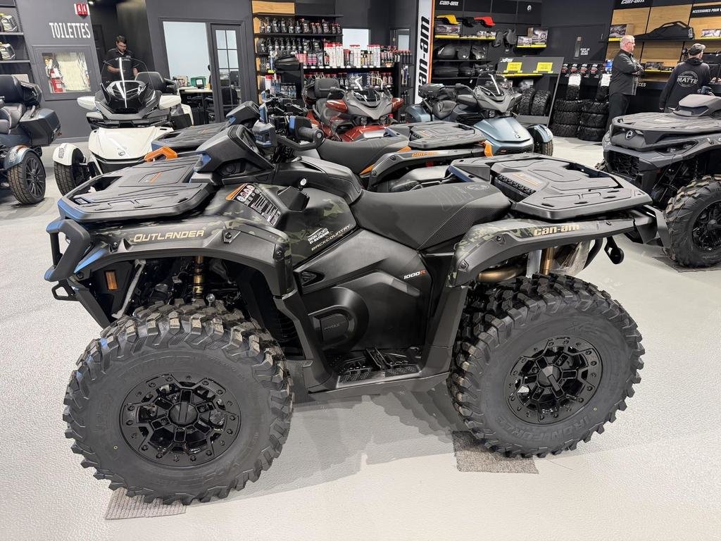 2026 Can-Am OUTLANDER BACKCOUNTRY 1000R in Charlemagne, Quebec - 1 - w1024h768px